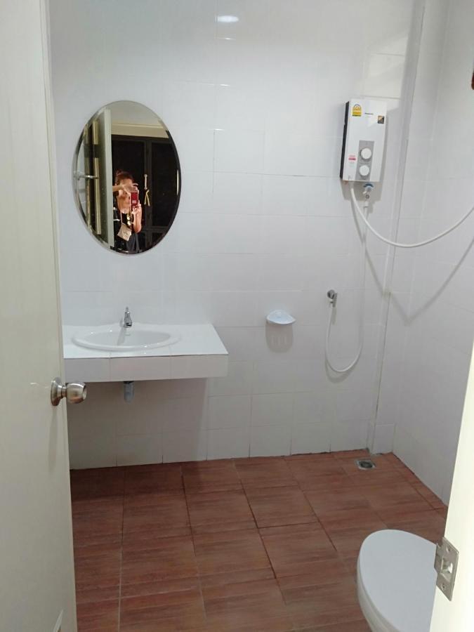 Chandra Hostel Tau-sziget Kültér fotó